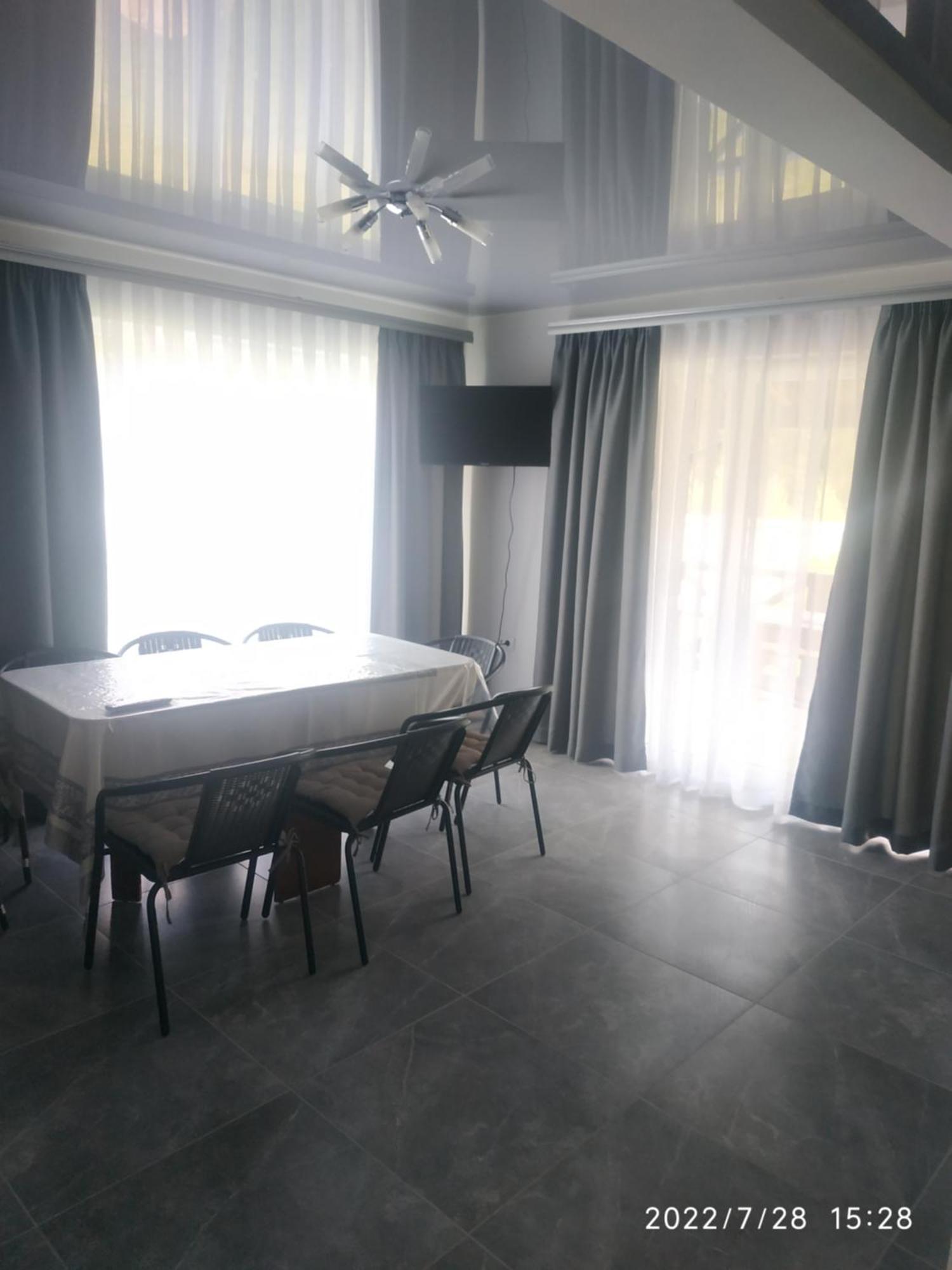 U Anastasii I Sofii Bilya Richki Konuk evi Mykulychyn Oda fotoğraf
